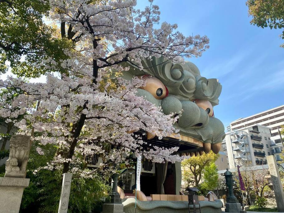 Sanacion Motomachi 7 なんばで150平米の広々空間 最大14名 Netflix見れます Appartement Osaka Buitenkant foto